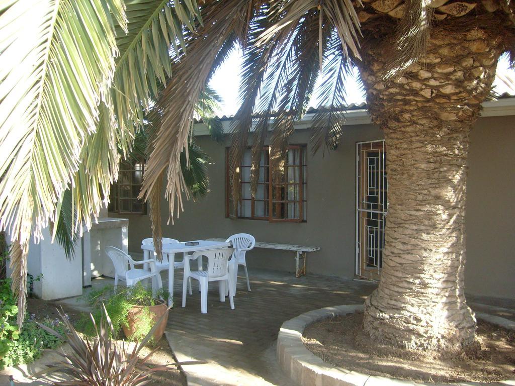 Huis Klipdriftself Catering &B&B Henties Bay Exterior photo