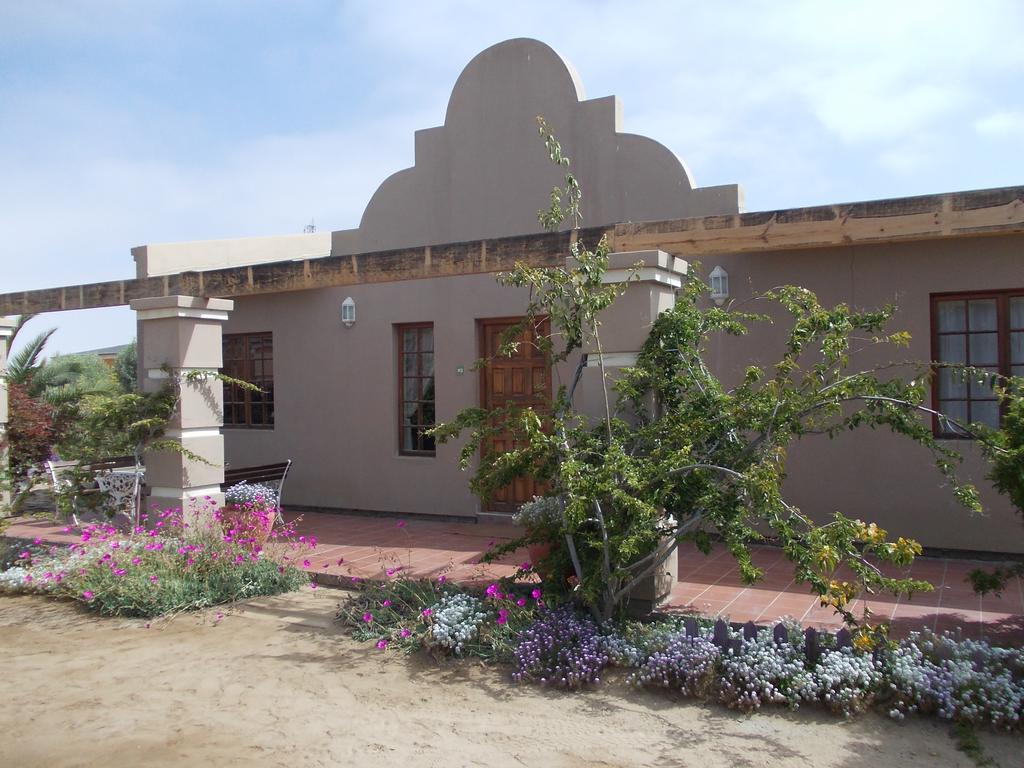 Huis Klipdriftself Catering &B&B Henties Bay Exterior photo