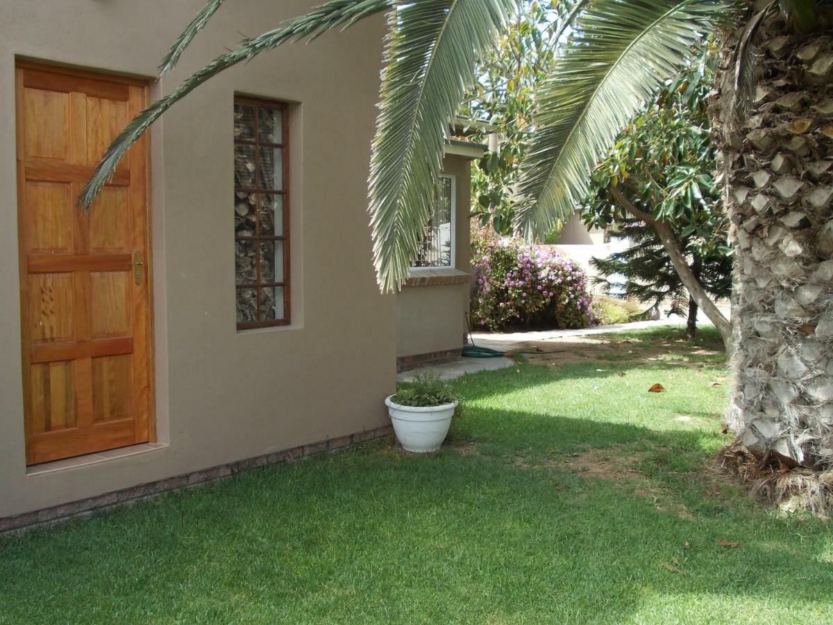 Huis Klipdriftself Catering &B&B Henties Bay Exterior photo